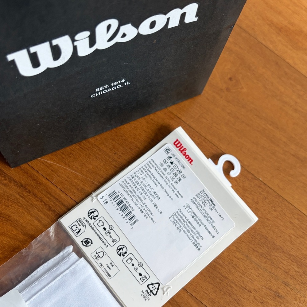 Bright White Wilson U Tie Headband WILSON Tie Headband - Picture 3 of 6